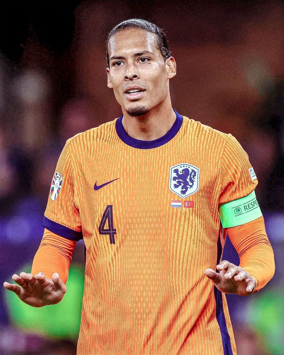 俱乐部对他 俱乐部对他