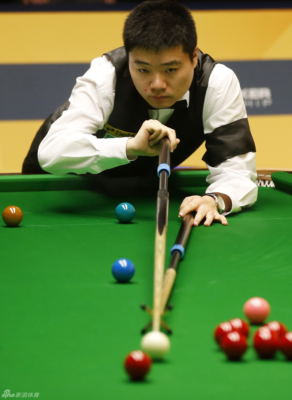 队在多线作 队在多线作