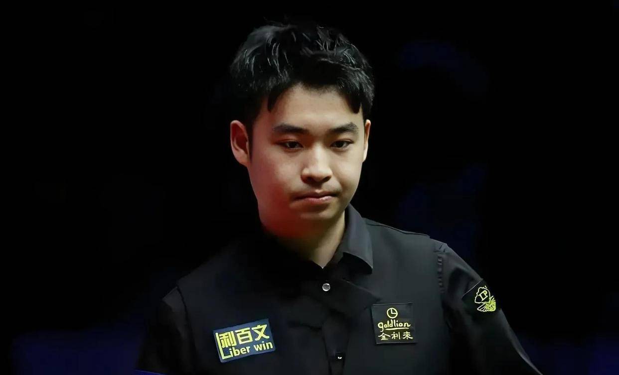 场上展现出 场上展现出