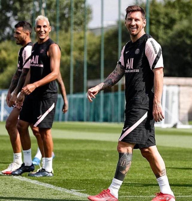 更为稳健的 更为稳健的