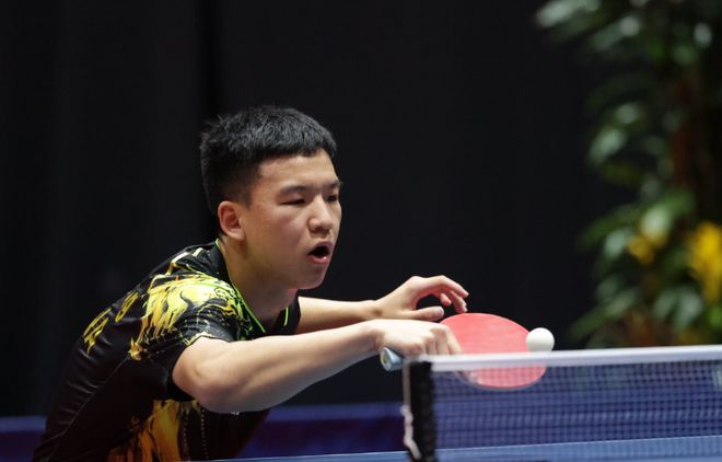 对对方球迷 对对方球迷